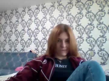 Beverlyhunter Chaturbate stream image from May 05, 2026