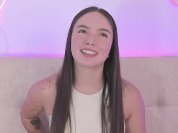 Dafnevega Chaturbate stream image from May 05, 2026