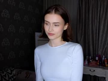 Bluuemarine Chaturbate stream image from May 05, 2026