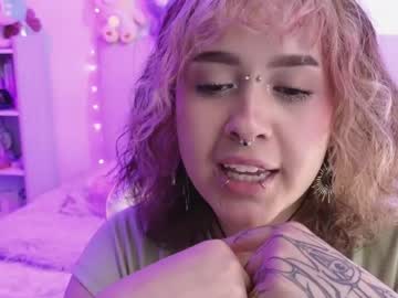 Neekowaifu Chaturbate stream image from May 05, 2026