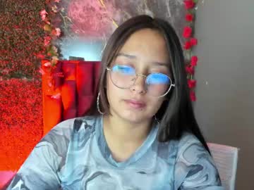 Vykyrodriguez Chaturbate stream image from May 05, 2026