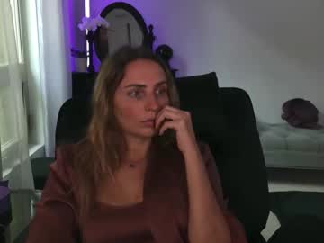 Worldofmoody Chaturbate stream image from May 05, 2026