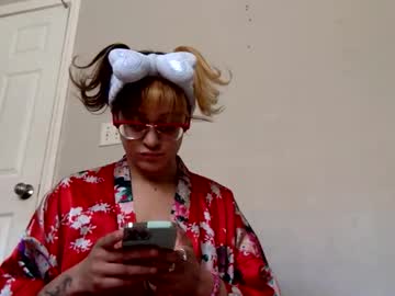 Makeouthilldani Chaturbate stream image from May 05, 2026