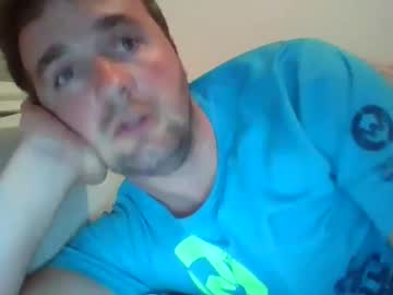 Warr111 Chaturbate stream image from May 05, 2026