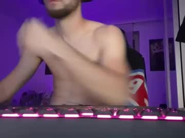 Lukasschoetz Chaturbate stream image from May 05, 2026