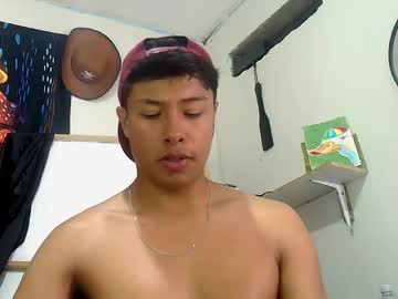 Michaelstones Chaturbate stream image from May 05, 2026