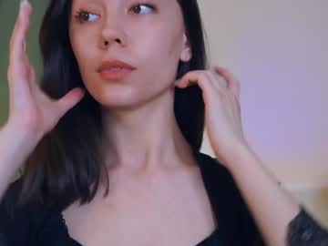 Charlinepiker Chaturbate stream image from May 05, 2026