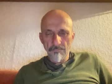 Johndongxxx Chaturbate stream image from May 05, 2026