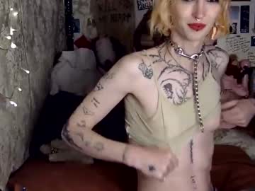 Cherstrauberry Chaturbate stream image from May 05, 2026