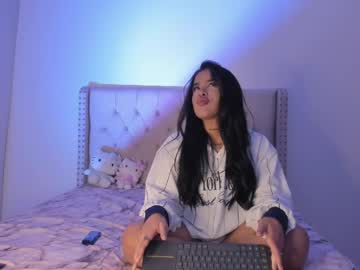 Cinnamonlvr Chaturbate stream image from May 05, 2026