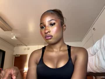 Missmarimac Chaturbate stream image from May 05, 2026