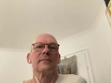 Seethebigpicture Chaturbate stream image from May 05, 2026