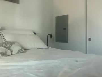 Oliviabaiii Chaturbate stream image from May 06, 2026