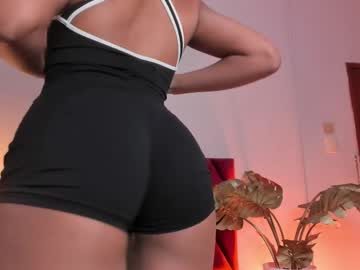 Emmaclarckk Chaturbate stream image from May 06, 2026