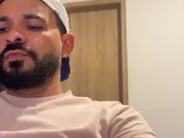 Mrlatinwolf Chaturbate stream image from May 06, 2026