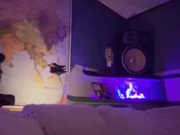 Kristirif Chaturbate stream image from May 06, 2026