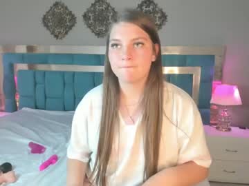 Liiavelvet Chaturbate stream image from May 06, 2026