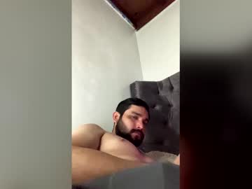 Chrisarg7 Chaturbate stream image from May 06, 2026