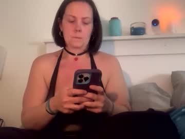 Nonipsalldrip Chaturbate stream image from May 06, 2026