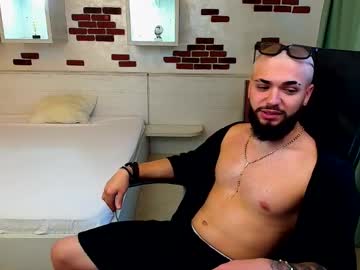Oscarwills Chaturbate stream image from May 06, 2026