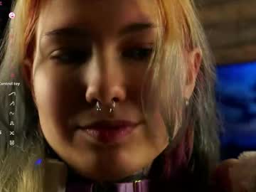 Renvelour Chaturbate stream image from May 06, 2026