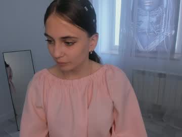 Mandieharsey Chaturbate stream image from May 06, 2026