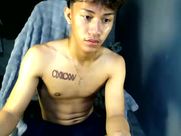 Naugthyboyloy Chaturbate stream image from May 06, 2026
