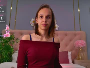 Sandrazoe Chaturbate stream image from May 06, 2026