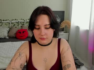 Mollygrimes Chaturbate stream image from May 06, 2026