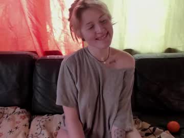 Pandolove Chaturbate stream image from May 06, 2026