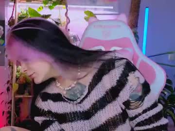 Jelyaa Chaturbate stream image from May 06, 2026