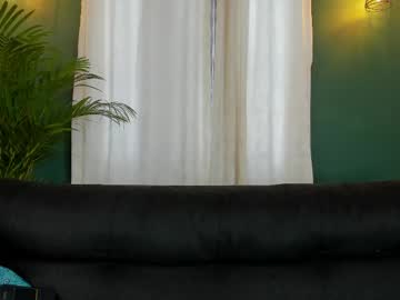 Sara_Queen9 Chaturbate stream image from May 06, 2026