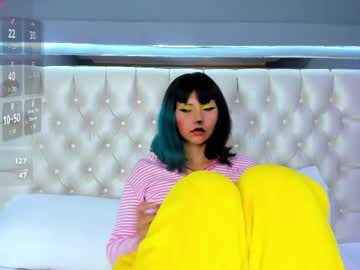 Kleolennox Chaturbate stream image from May 06, 2026