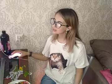 Vinitatavis Chaturbate stream image from May 06, 2026