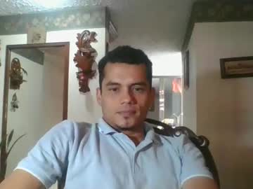 Martinezbrrera2153 Chaturbate stream image from May 06, 2026