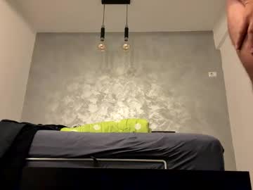 Cristi1290 Chaturbate stream image from May 06, 2026