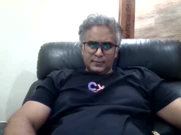 Wildmike1 Chaturbate stream image from May 06, 2026