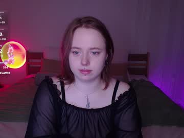 Selenalily Chaturbate stream image from May 06, 2026
