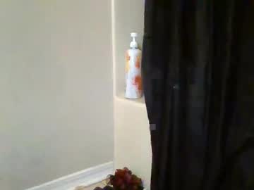Nikkinastyslut Chaturbate stream image from May 06, 2026