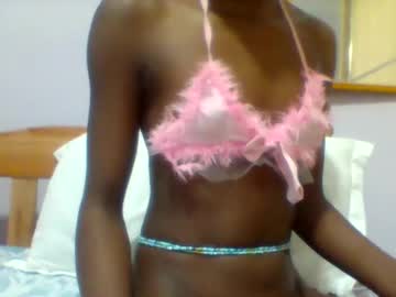 Petite_Ariana Chaturbate stream image from May 07, 2026
