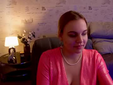 Glow_Margo Chaturbate stream image from May 07, 2026