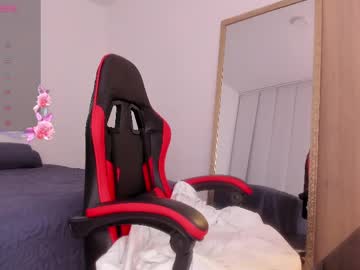 Charlottecamgirls Chaturbate stream image from May 07, 2026