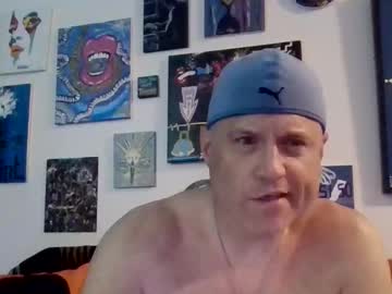 Chiconiles Chaturbate stream image from May 07, 2026