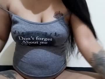 Dennabaza Chaturbate stream image from May 07, 2026