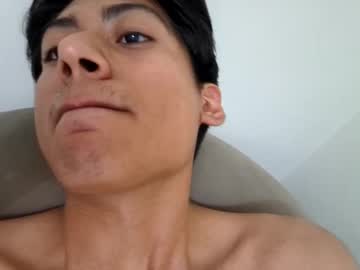 Yooo908221 Chaturbate stream image from May 07, 2026