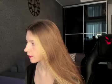 Simikisss Chaturbate stream image from May 07, 2026