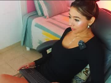 Texas_Curvykitten Chaturbate stream image from May 07, 2026