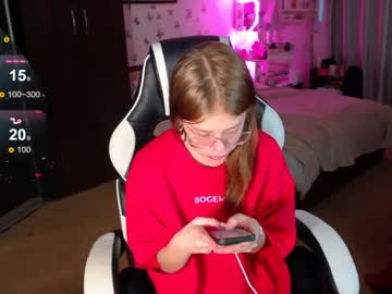 Molly_Barbie Chaturbate stream image from May 07, 2026