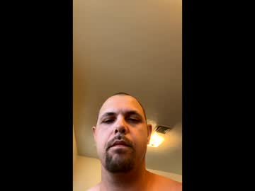 Dust_Em702 Chaturbate stream image from May 07, 2026