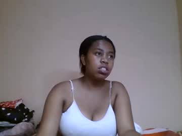 Nicelly01 Chaturbate stream image from May 07, 2026